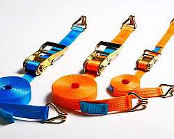 Cinta com catraca para amarrar carga Cinta com catraca para amarrar carga